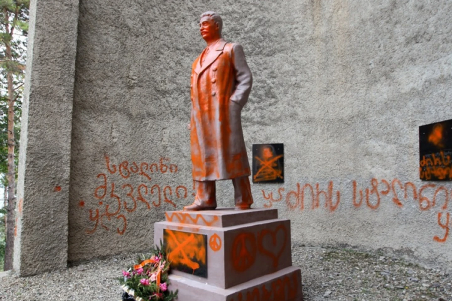 Rusia va comemora memoria lui Stalin cu o statuie în mărime naturală