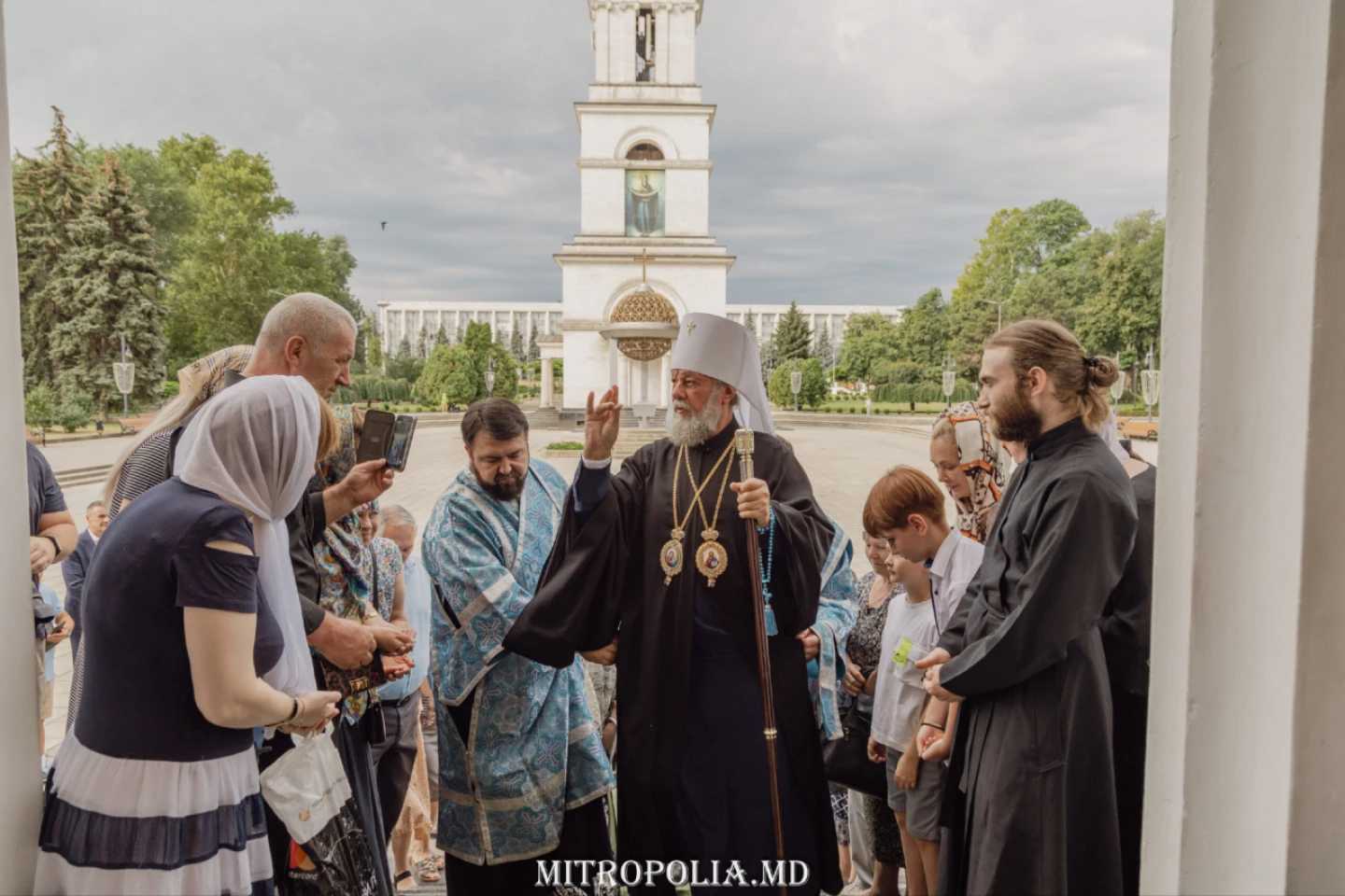 Mitropolitul Vladimir îndeamnă cetățenii moldoveni să participe la alegeri și referendum