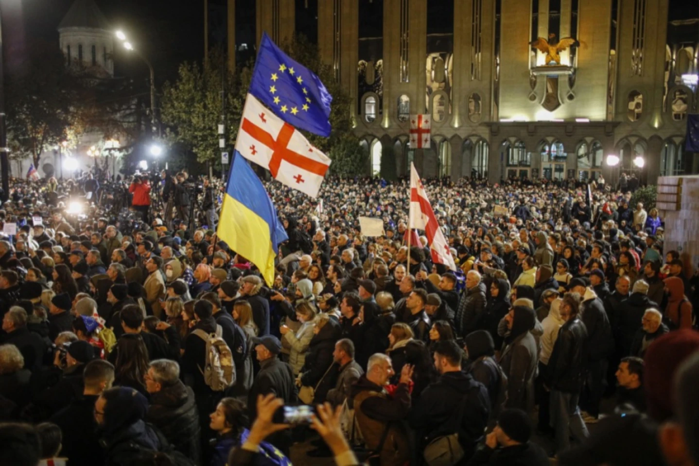 Proteste ale opoziţiei georgiene în Tbilisi