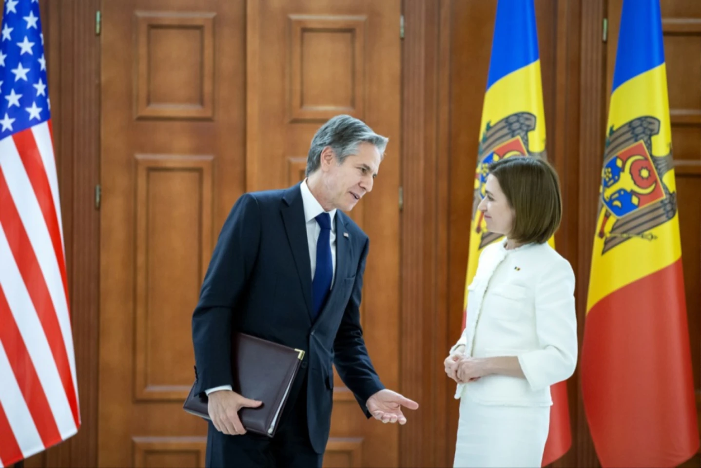 Antony  Blinken: „Maia Sandu este primul președinte al R. Moldova care câștigă prin vot popular scrutinul pentru un al doilea mandat, o realizare istorică„