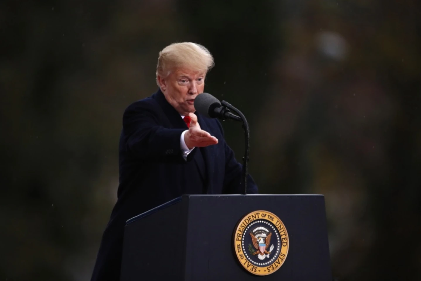Donald Trump a ajuns la Paris