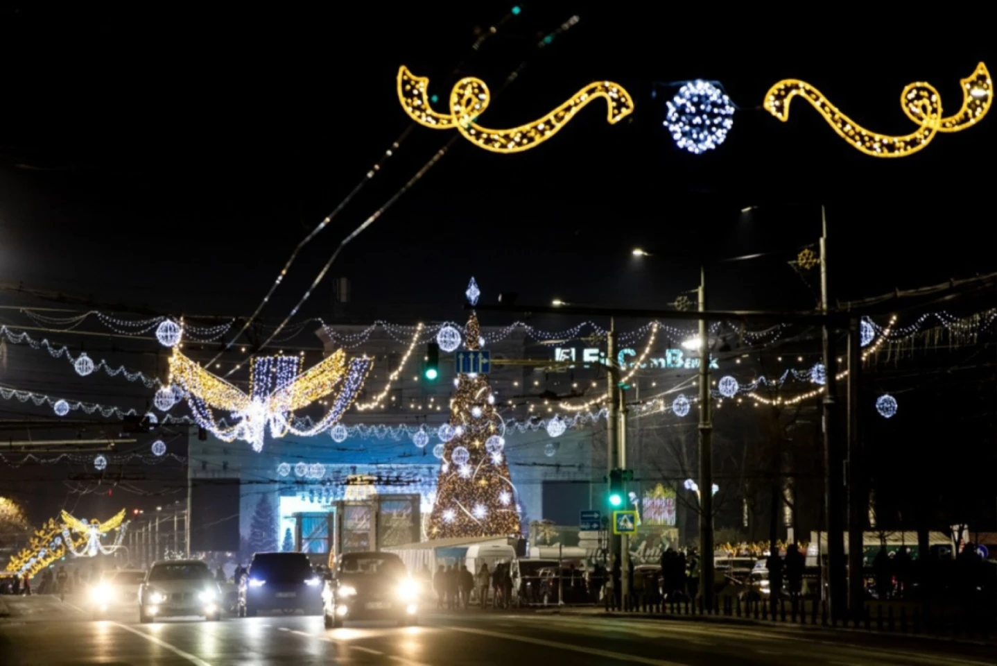 Tarifele la căldură și lumină se majorează considerabil