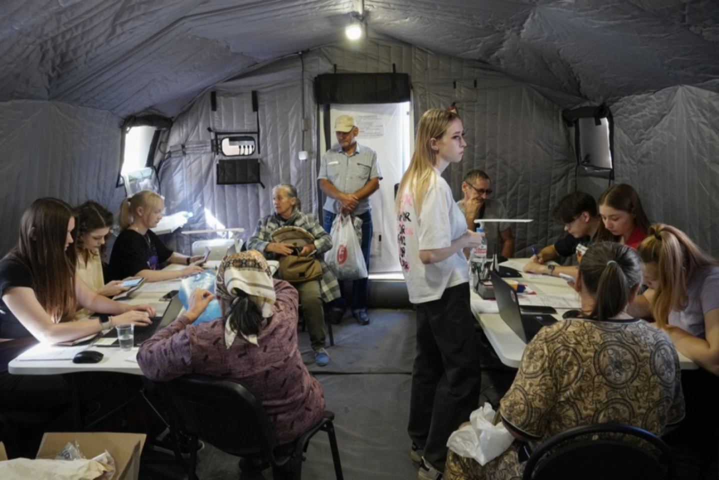 Ucraina, pregătită să deschidă un coridor umanitar în regiunea rusă Kursk