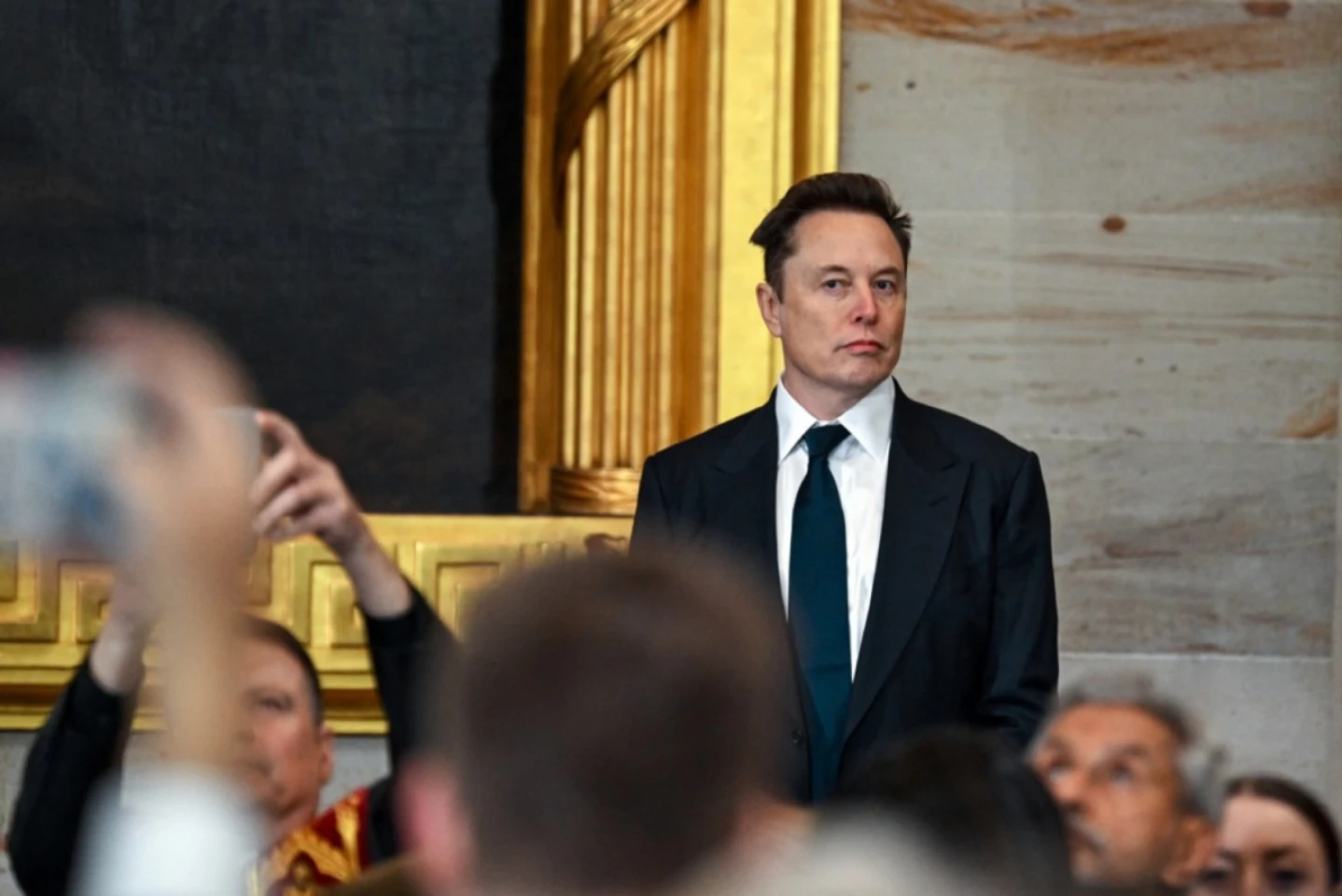 Compania X, a lui Elon Musk, anchetată penal în Franţa
