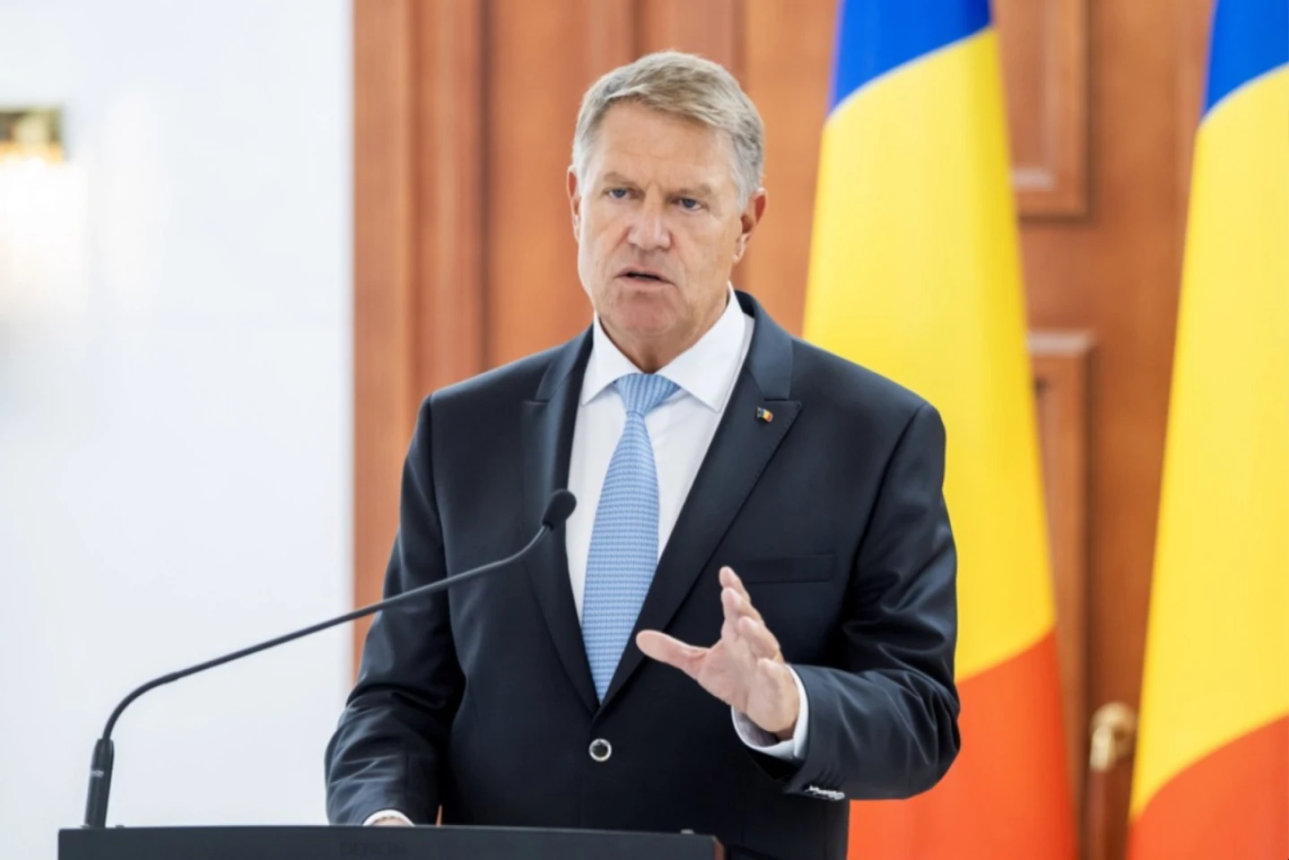 Preşedintele României a anunţat că demisionează din funcţie
