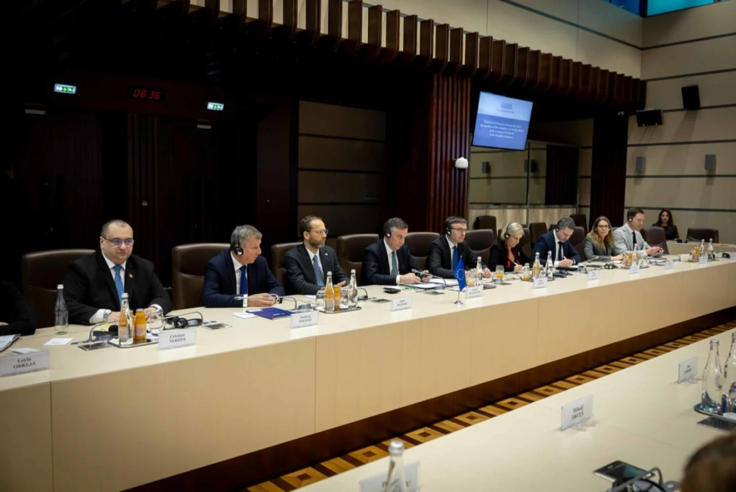 Președintele Comisiei afaceri externe a PE, David McAllister, la Chișinău: Vă ascultăm, vă vedem și suntem alături de voi