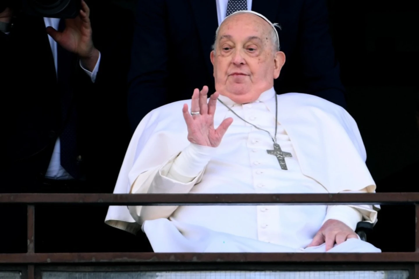 Papa Francisc, prima apariţie publică după cinci săptămâni