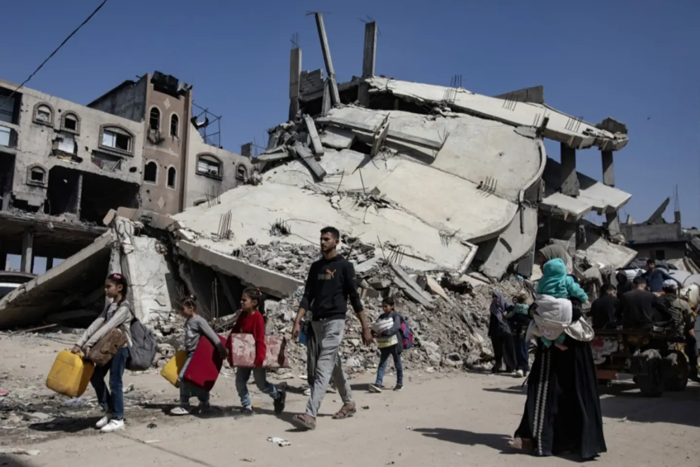 Aproape 100 de morţi în urma atacurilor israeliene din Gaza în ultimele 24 de ore