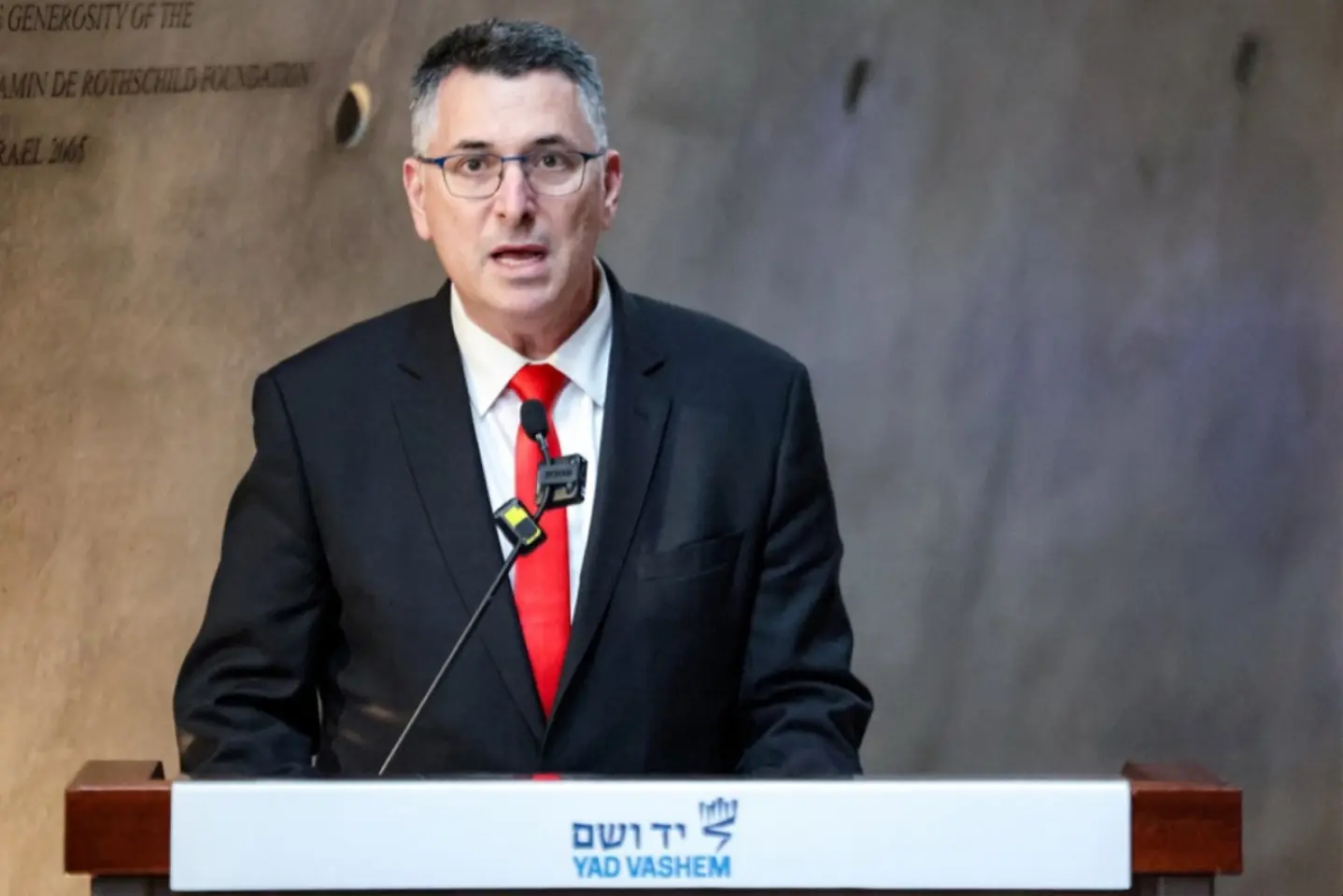 Vizită a șefului diplomației israeliene în EAU