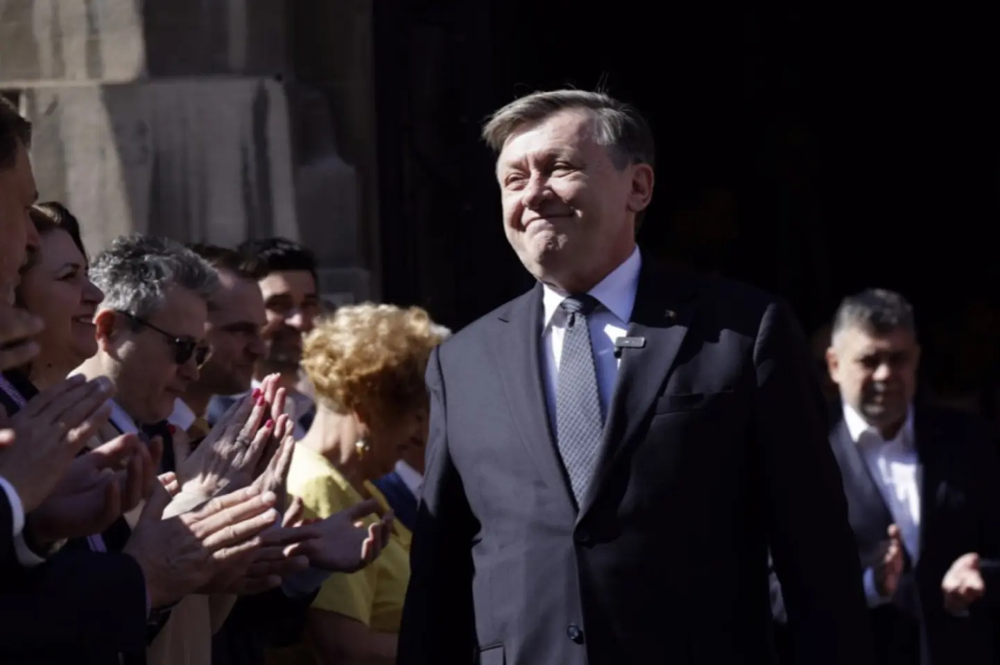 România, buletin electoral: candidatului Alianţei electorale “România Înainte” la prezidenţiale, Crin Antonescu, și-a lansat programul