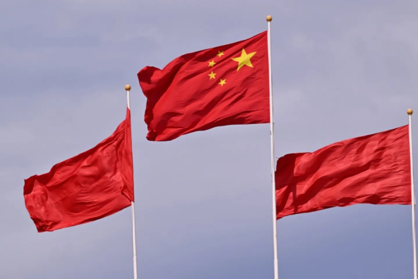China acuză SUA de abuz în relația cu statele partenere