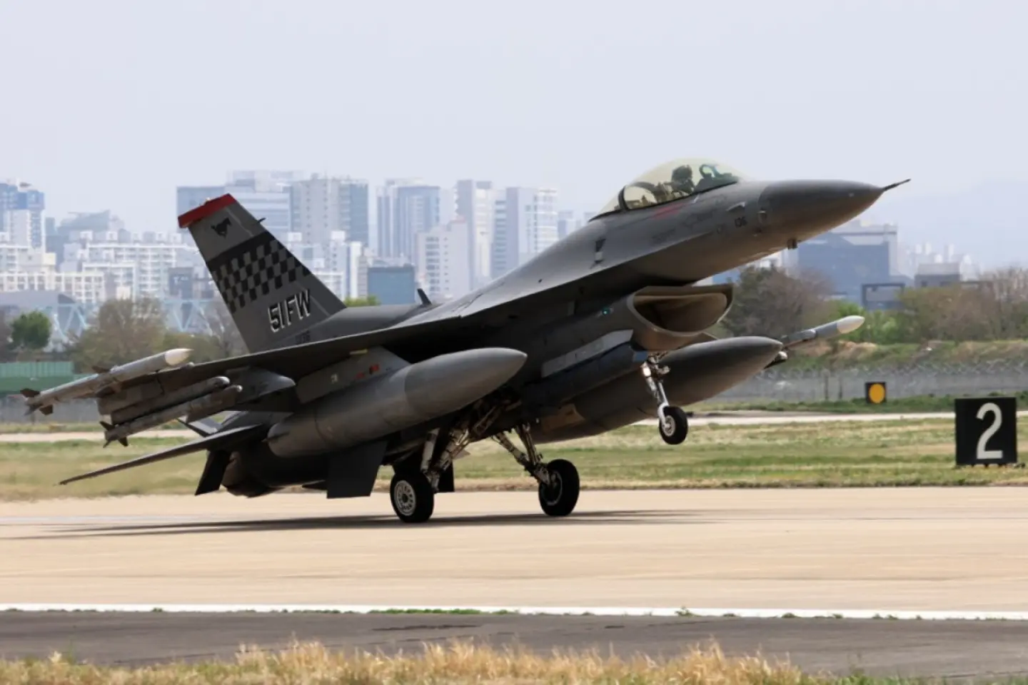 SUA a aprobat vânzarea către Ucraina de piese de schimb pentru F-16