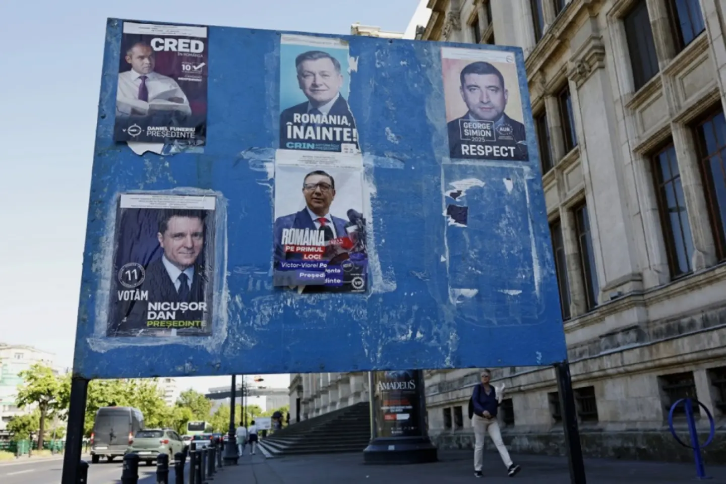 România, buletin electoral: circa o treime dintre alegători au mers la vot până la ora 15:00