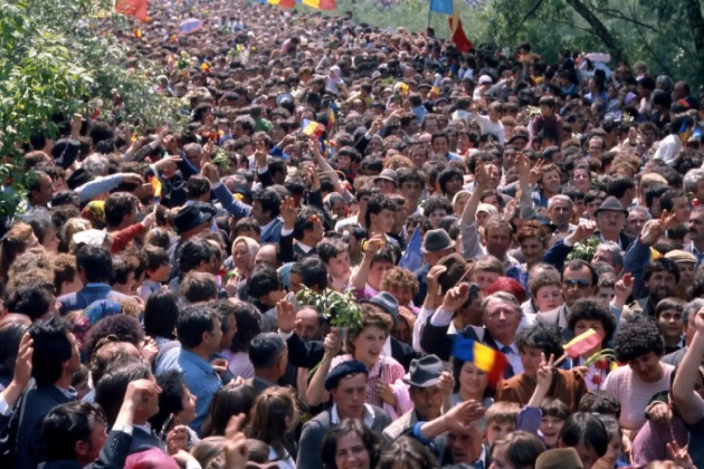 România și Republica Moldova marchează 35 de ani de la primul „Pod de Flori” peste Prut
