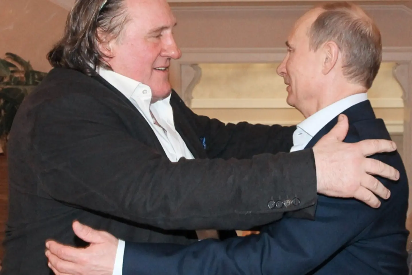 Actorul francez Gerard Depardieu, condamnat la închisoare cu suspendare, pentru agresiuni sexuale