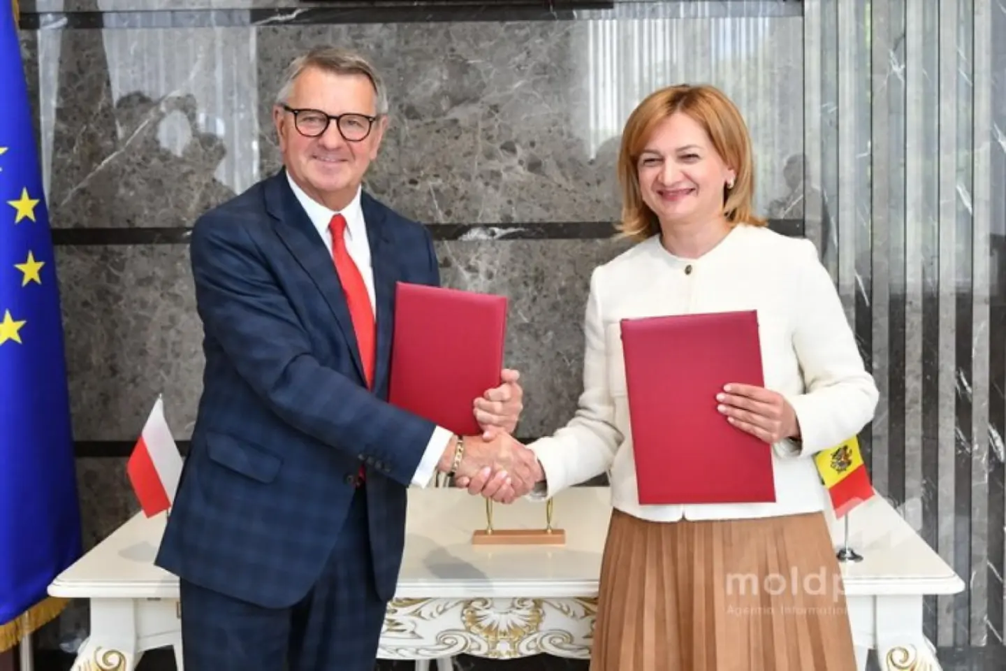 Parlamentari moldoveni și polonezi au semnat o declarație comună de susținere a integrării europene a R. Moldova