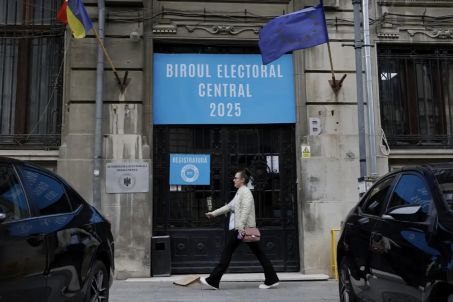 România, buletin electoral: prezență la urne mult mai mare ca la primul tur de scrutin al prezidențialelor