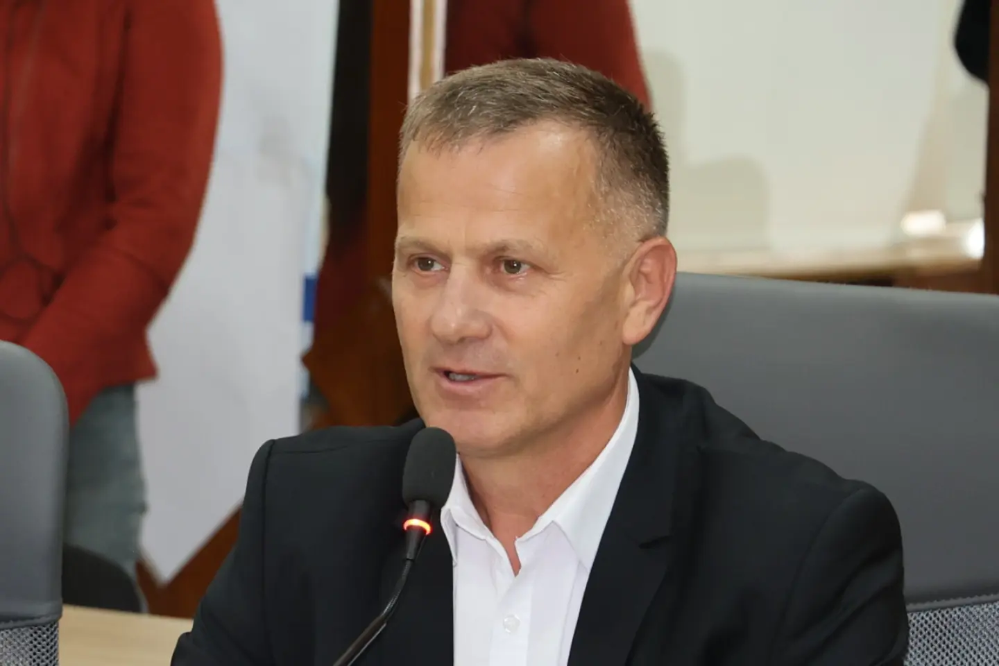 Serghei Anastasov: „Oamenii nu văd și nu știu nimic, pentru că mass-media e foarte slabă la noi”