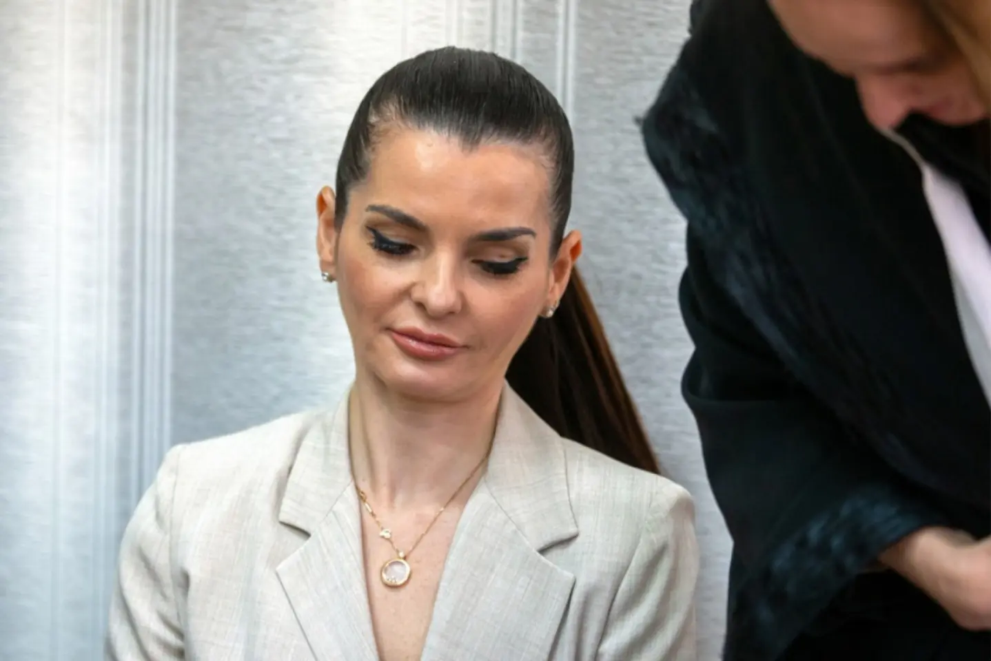 Cum poate fi destituită bașcana Evghenia Guțul?