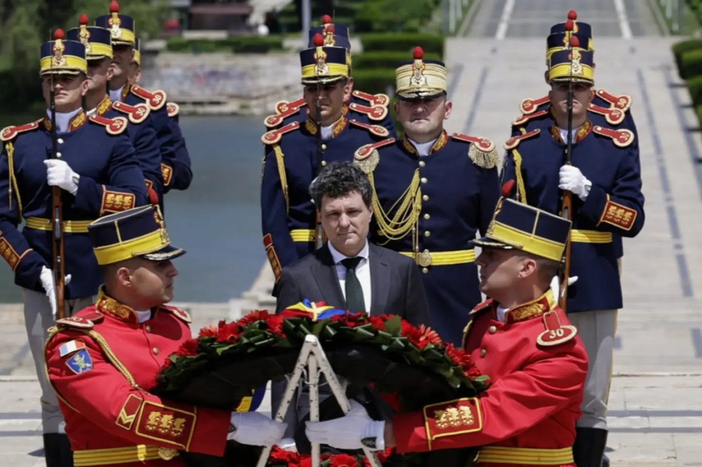 Noul preşedinte al României, Nicuşor Dan, participă, în premieră de când a fost învestit, la o reuniune internațională: Summitul B9 cu ţările nordice