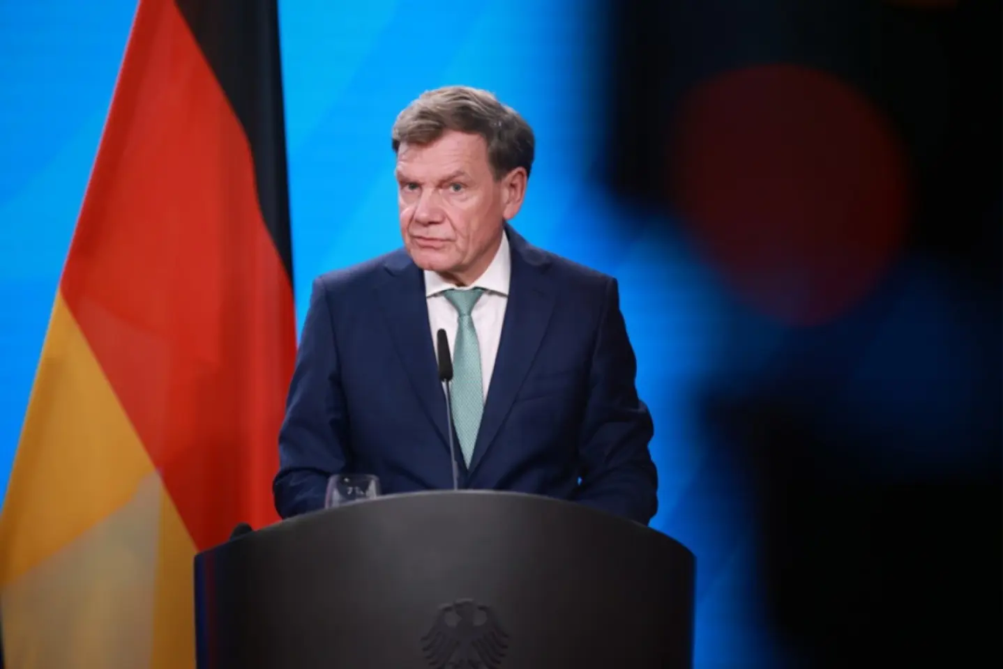 Germania va continua să sprijine Israelul cu livrări de arme