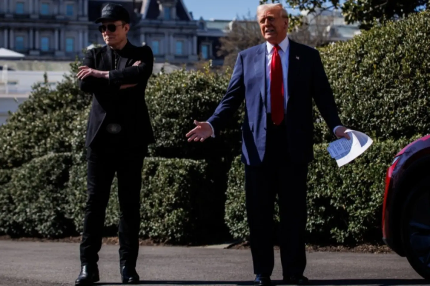 Donald Trump și Elon Musk, despărțire cu năbădăi