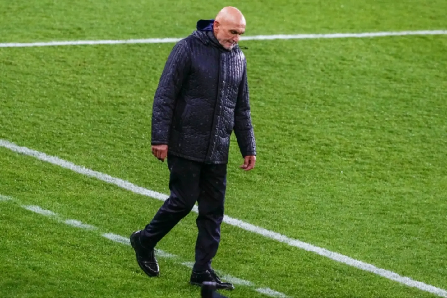 Antrenorul italian Luciano Spalletti a anunţat că federaţia a decis să-l demită din postul de selecţioner, chiar înaintea meciului cu Republica Moldova