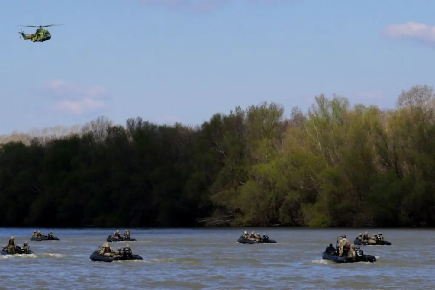 Militari din Republica Moldova participă, în România, alături de camarazi din ţări membre NATO, la exerciţiul Saber Guardian 25  