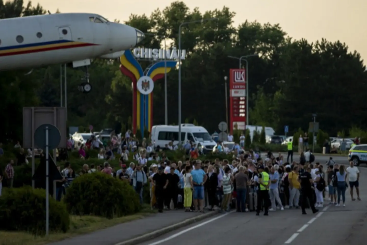 Defecțiunile de la Aeroport, cauzate de instabilitatea rețelei de electricitate din Ucraina, susține ministrul Bolea