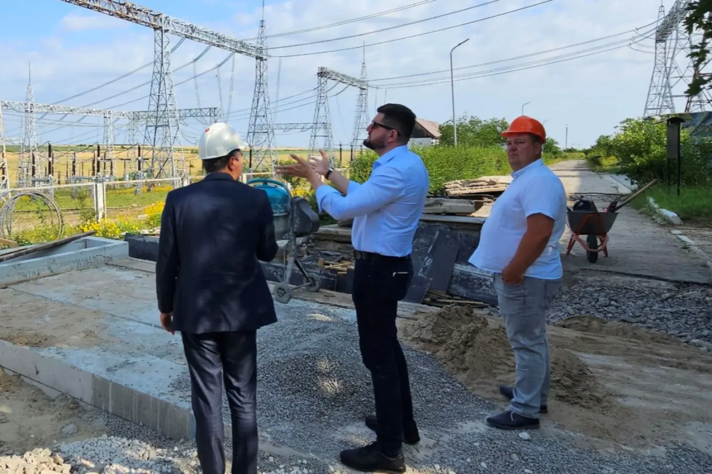 Curentul electric: prețuri, venituri și riscuri