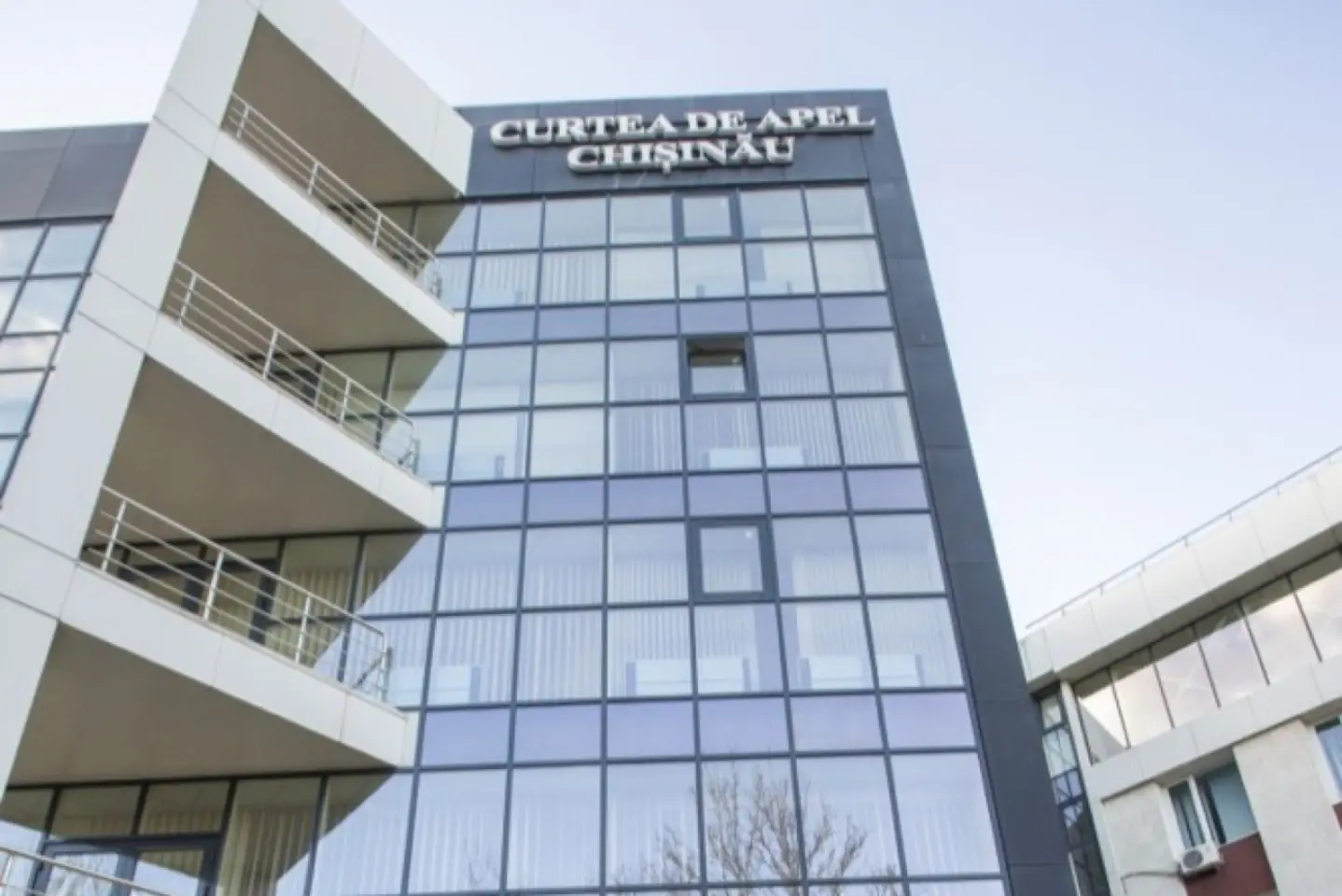 Evaluarea externă a Curții de Apel Centru, finalizată. Doar jumătate din judecătorii care au participat au promovat pre-vettingul