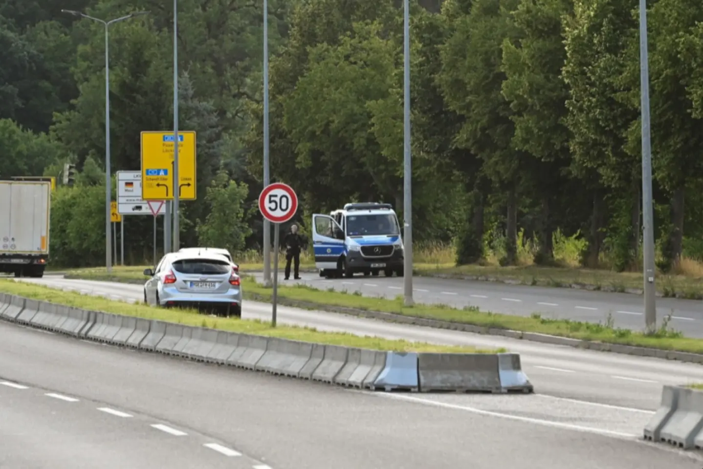 Controalele la graniţa germano-poloneză, în vigoare timp de patru săptămâni