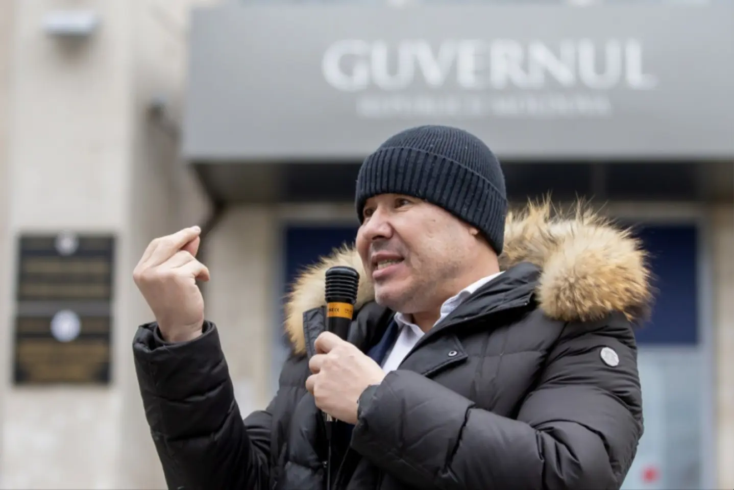 DEZINFORMARE: UE oferă Chișinăului credite înaintea alegerilor parlamentare pentru a o menține pe Maia Sandu la putere