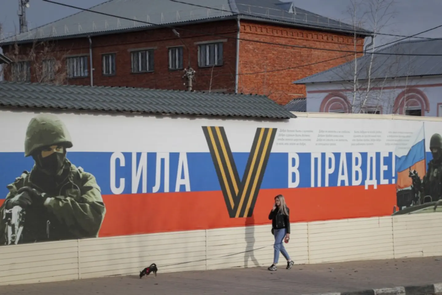 PROPAGANDĂ DE RĂZBOI: Dacă Zelenski nu va opri războiul, Ucraina va dispărea ca țară