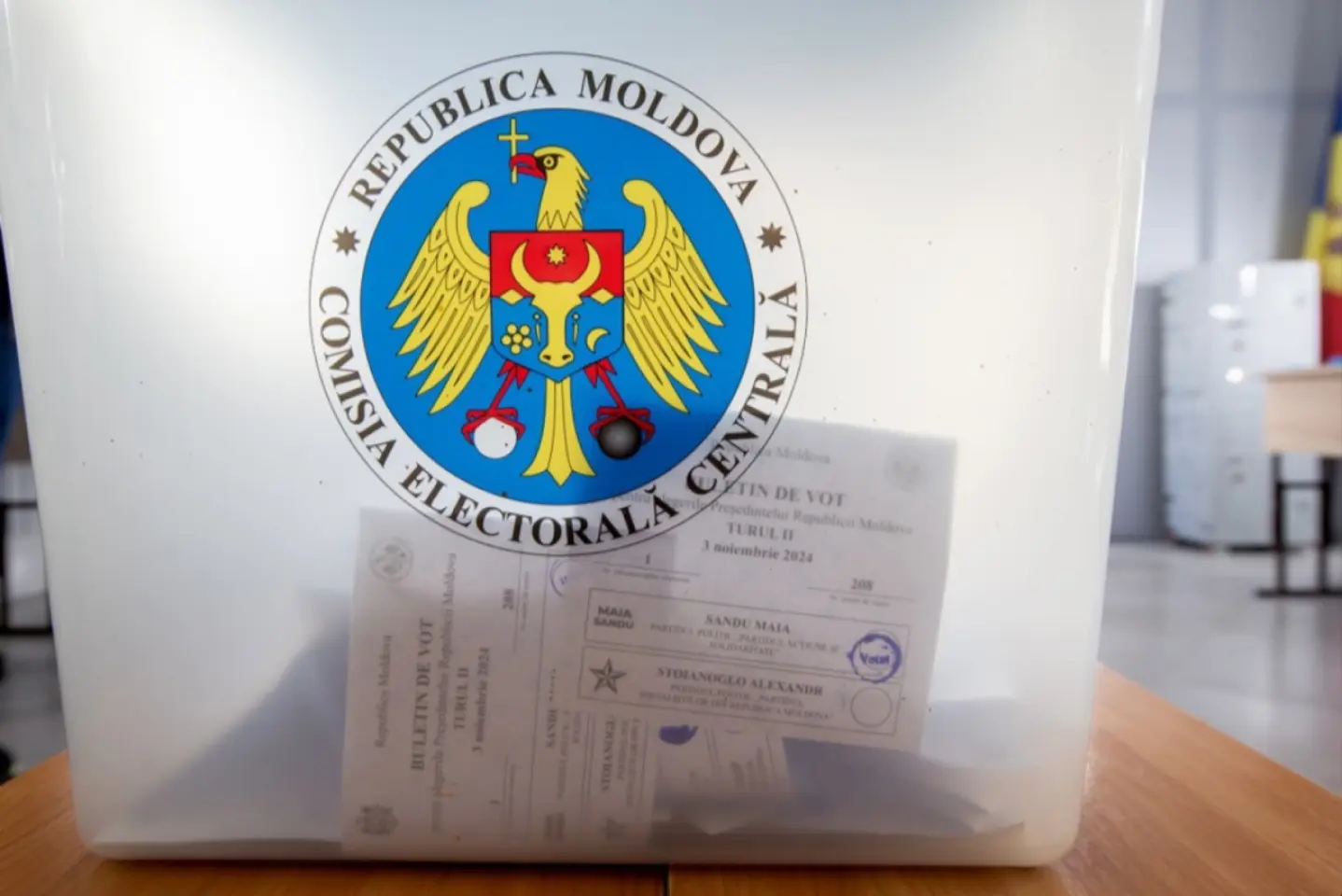 50 de mii de lei amendă pentru corupere electorală