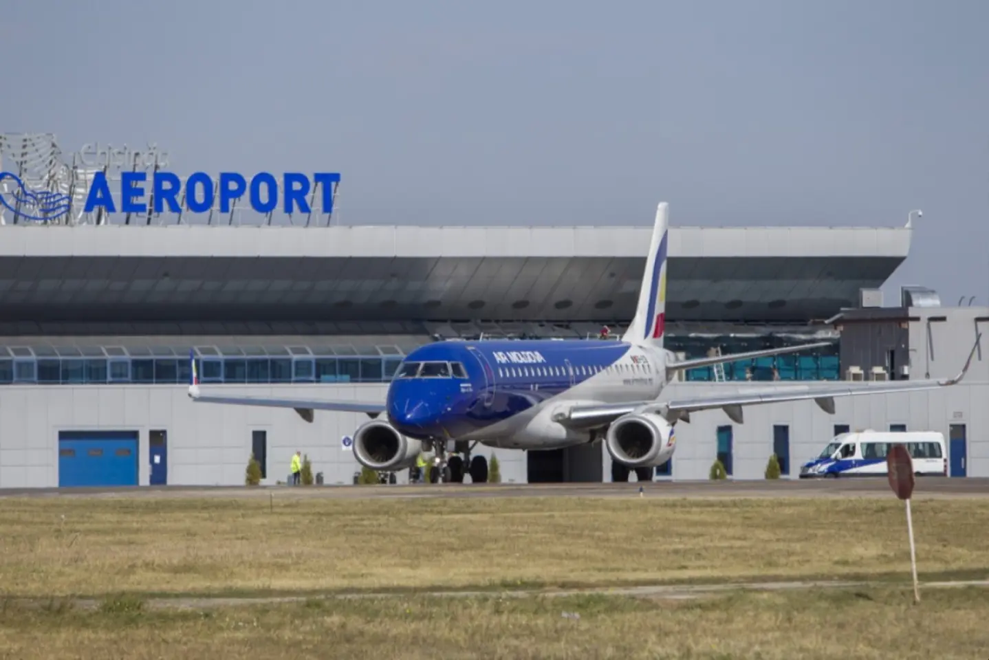 Aeroportul Mărculești trece în gestiunea Aeroportului Chișinău