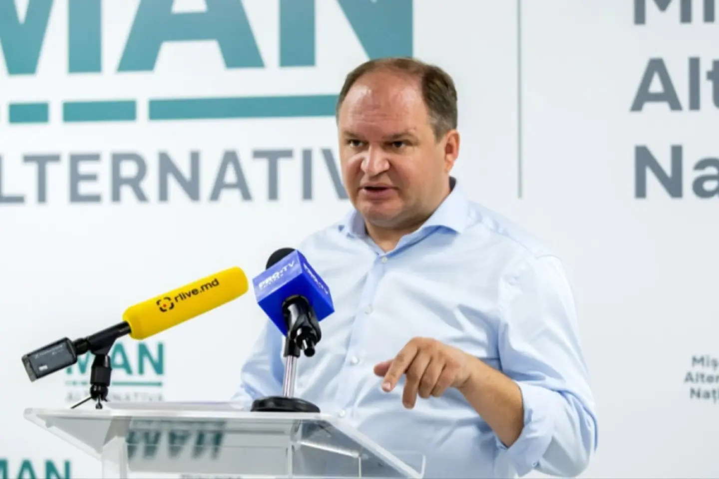Ion Ceban contestă interdicția de intrare în România