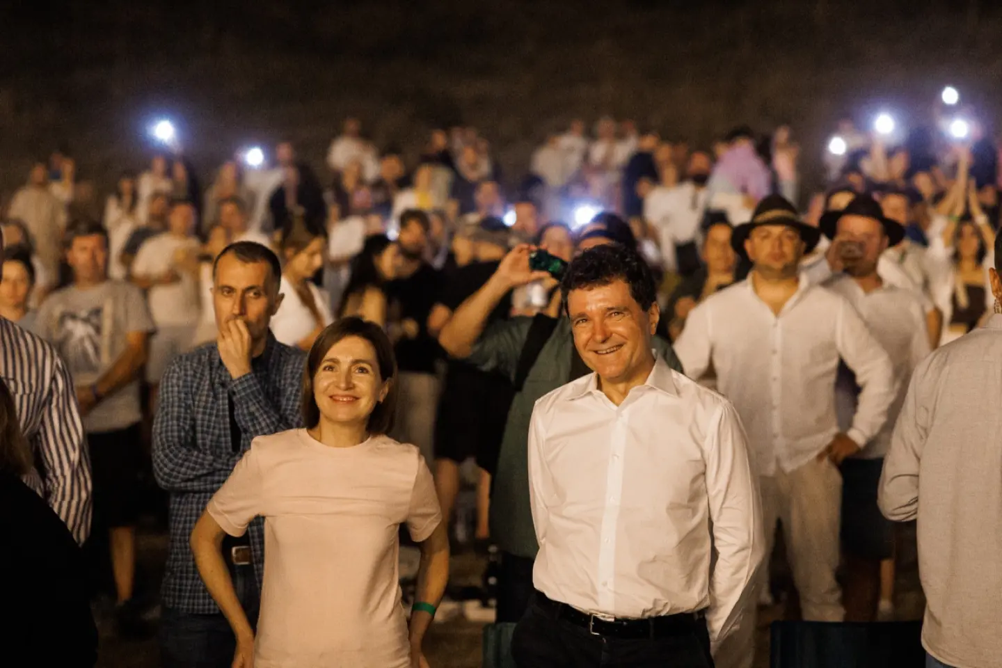 Patimile „suveraniștilor” mioritici sau cine îi consolidează pe simpatizanții lui Putin și îi fragmentează pe proeuropeni?