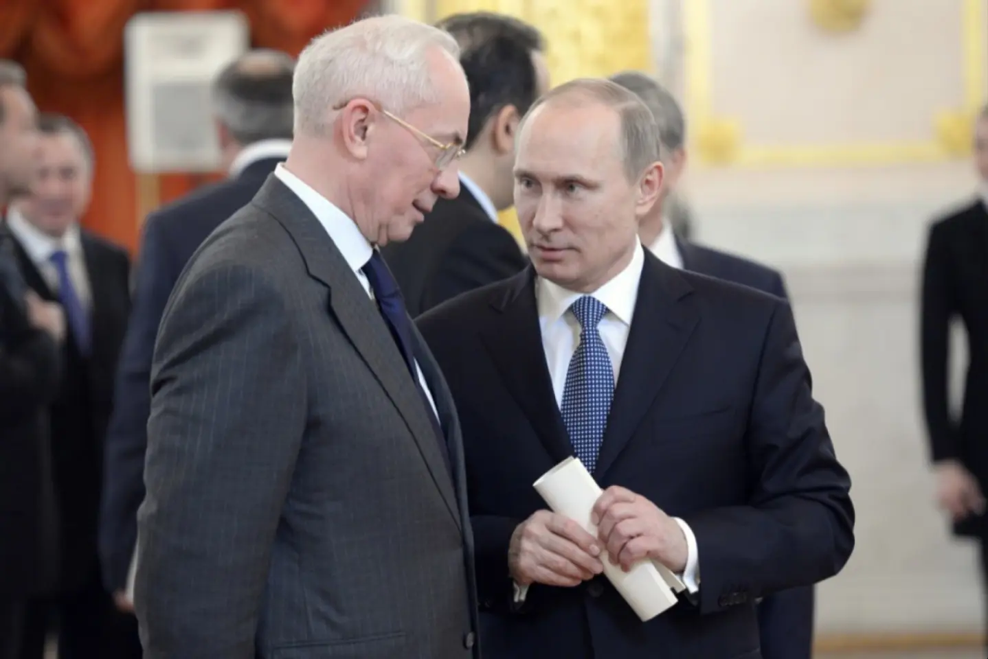 PROPAGANDĂ DE RĂZBOI: Rusia și SUA trebuie să forțeze schimbarea regimului de la Kiev pentru a restabili democrația și a asigura pacea