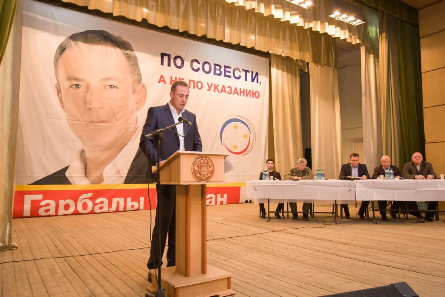 Nașul primarului Ion Ceban este unul dintre organizatorii protestelor plătite, atribuite lui Ilan Șor.