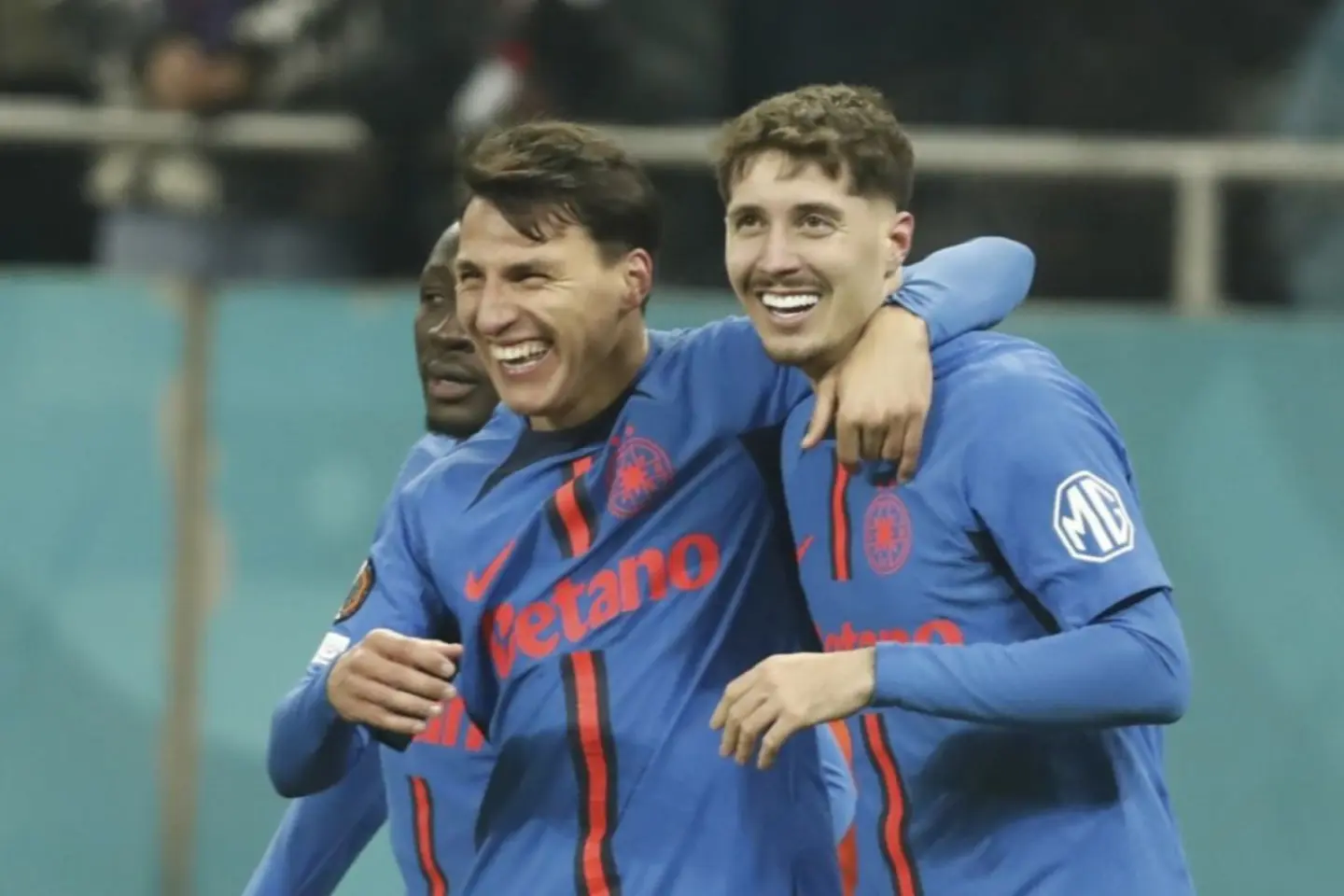Trei echipe româneşti de fotbal joacă, în această seară, în manşa decisivă a play-off-ului cupelor europene