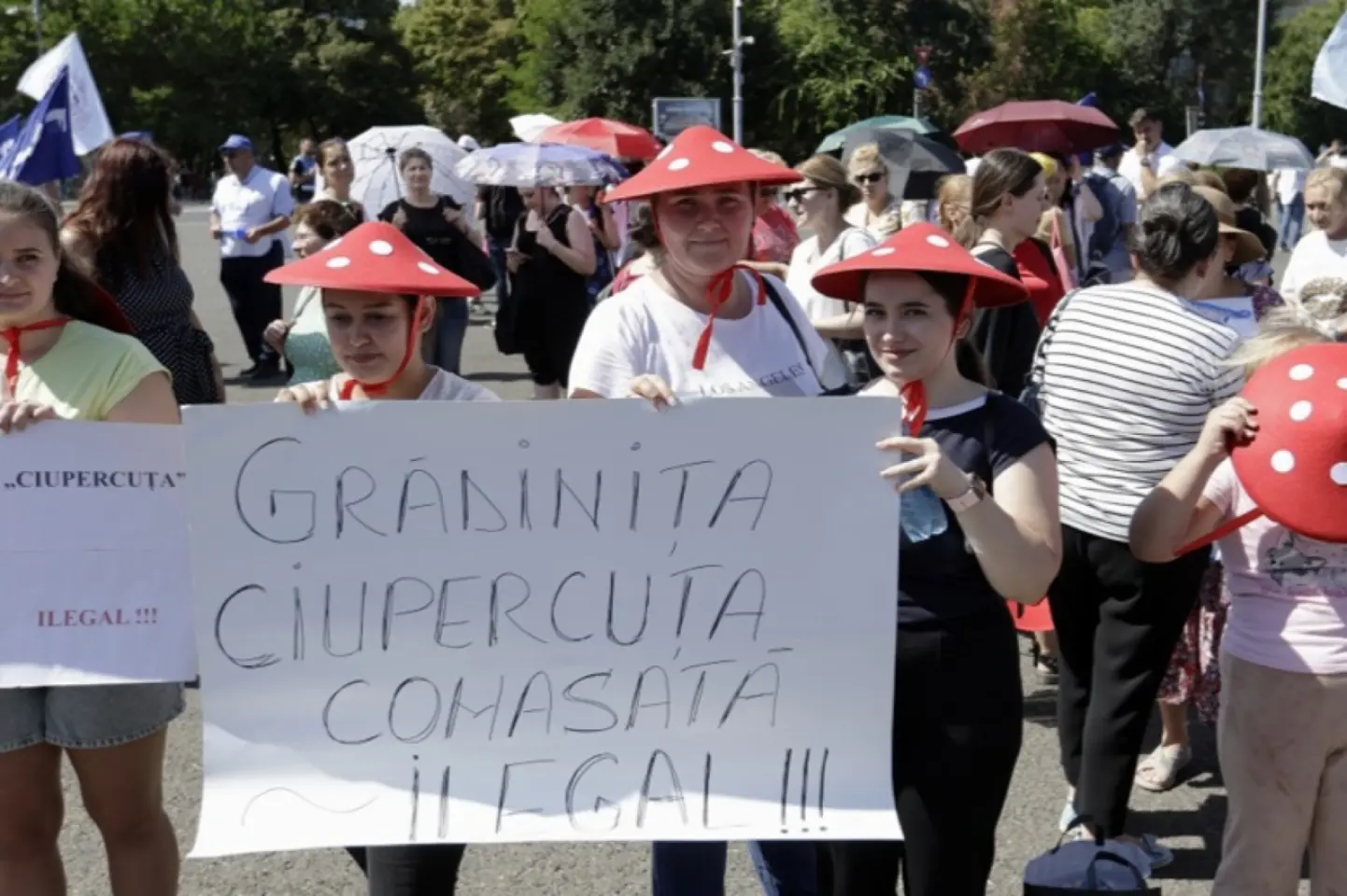 Sindicaliștii din învățământul românesc spun că noul an școlar începe, luni, cu proteste și săli de clasă goale