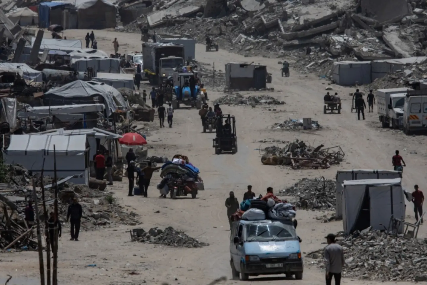 Peste 250.000 de palestinieni au părăsit deja orașul Gaza