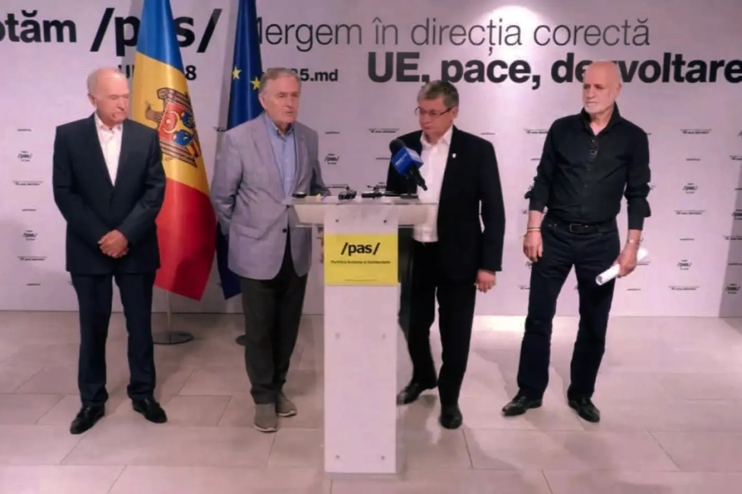 Consolidarea dreptei proeuropene în ceasul al 12-lea?