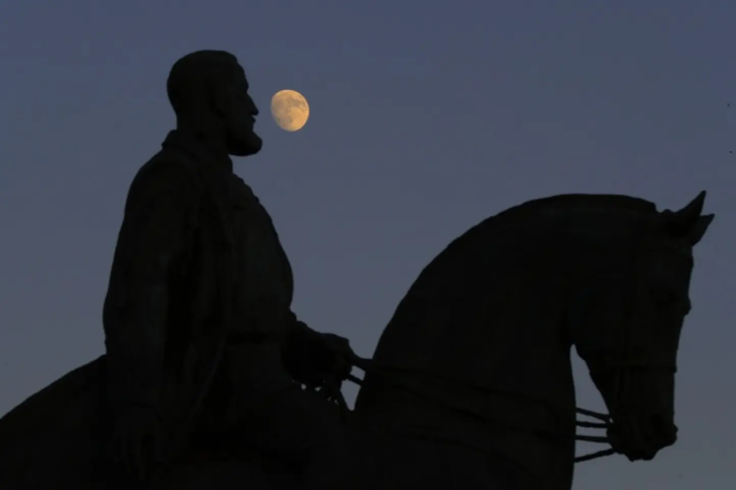 Un monument dedicat regelui Carol I al României a fost inaugurat în Bulgaria