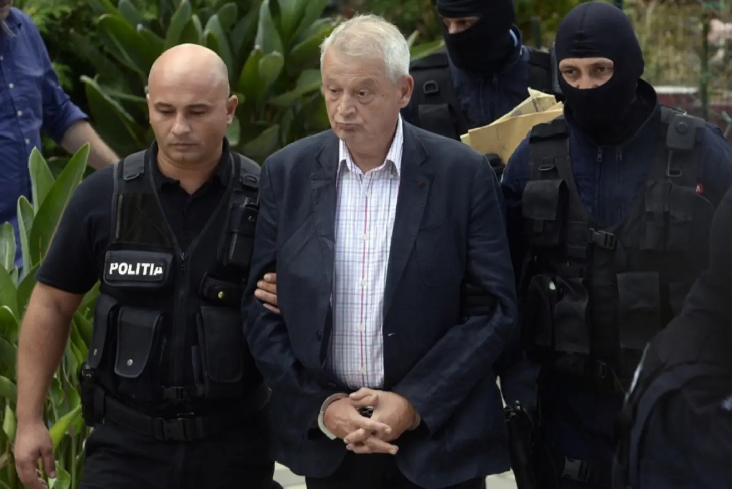 Fostul primar de stânga al Bucureștiului, medicul și politicianul Sorin Oprescu, a fost reținut de polițiștii greci