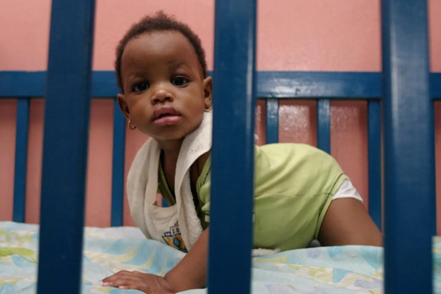 Directorul organizației SOS Satele Copiilor Austria, Christian Moser, a fost suspendat din funcție