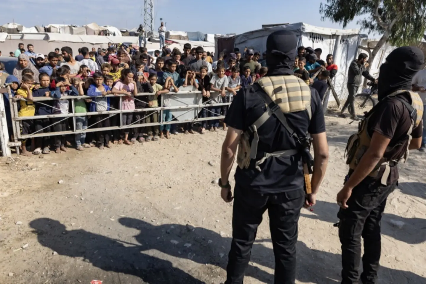 Hamas execută în stradă presupuși colaboratori cu Israelul / UPDATE