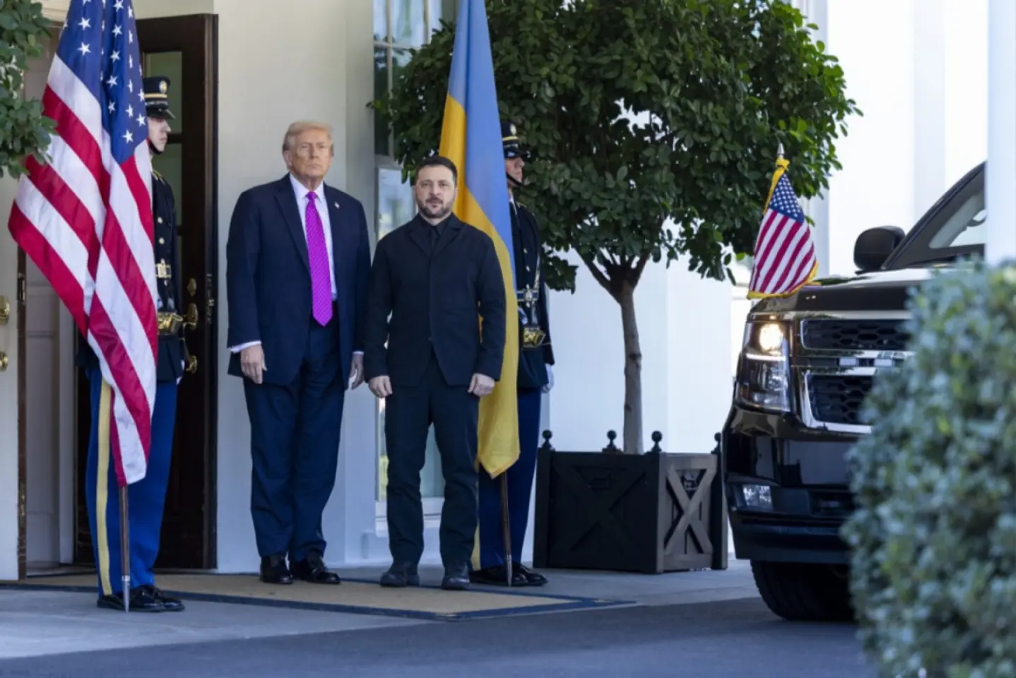 Întâlnirea între Zelenski şi Trump - vorbe multe, progrese puține