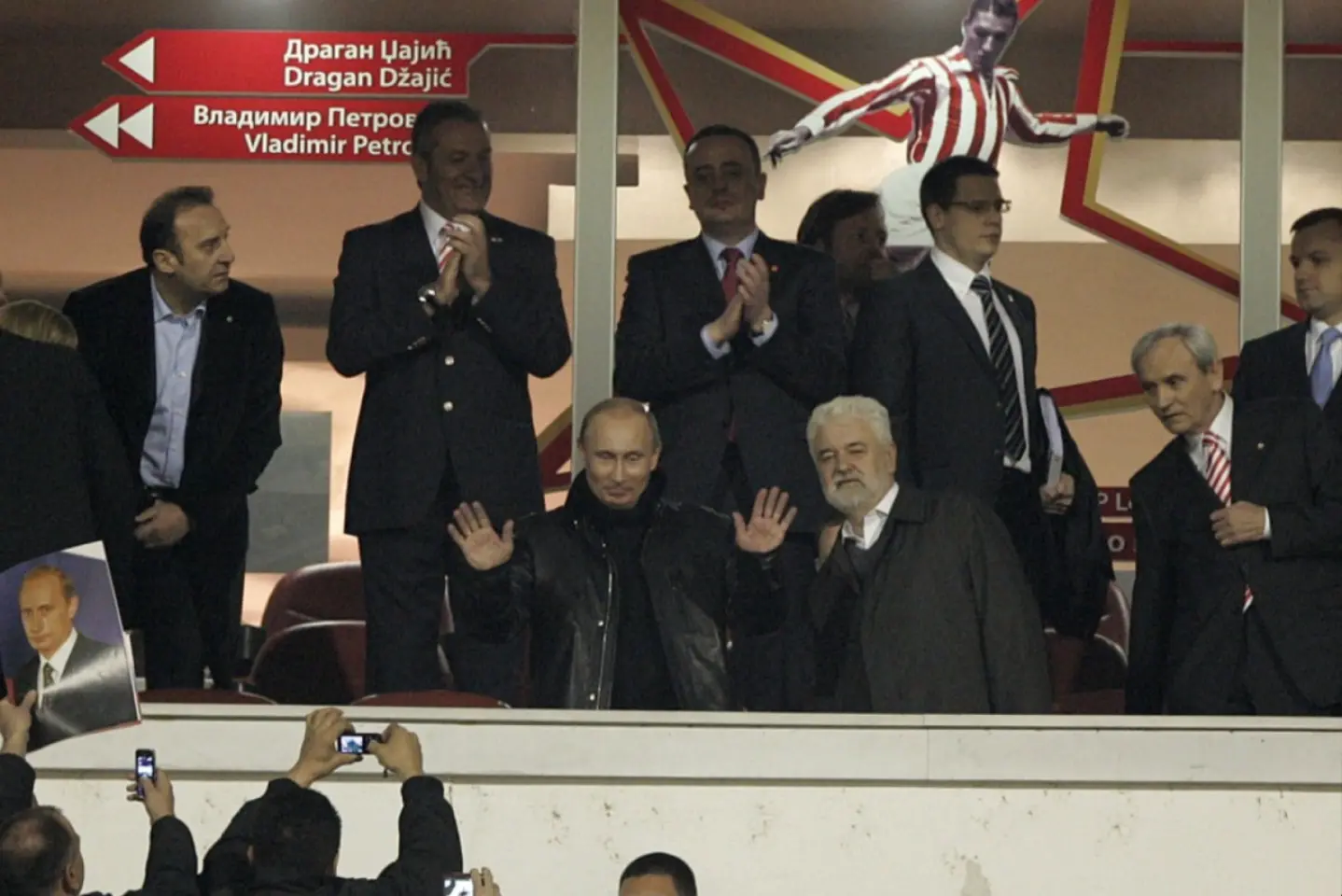 Patru bărbaţi ar fi încercat să-l răpească pe fotbalistul rus Andrei Mostovoi, de la Zenit Sankt Petersburg